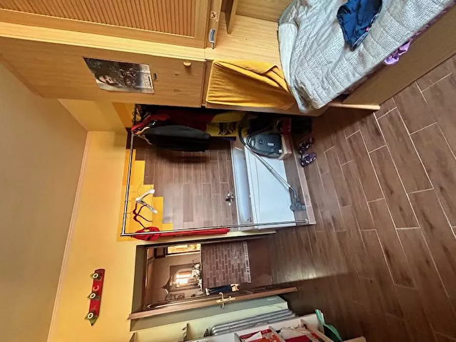 Immagine 6 di Appartamento in vendita  13 a Torino