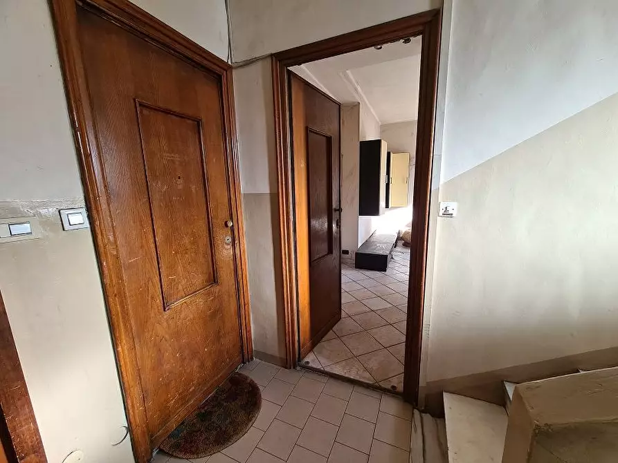 Immagine 4 di Appartamento in vendita  49 a Torino