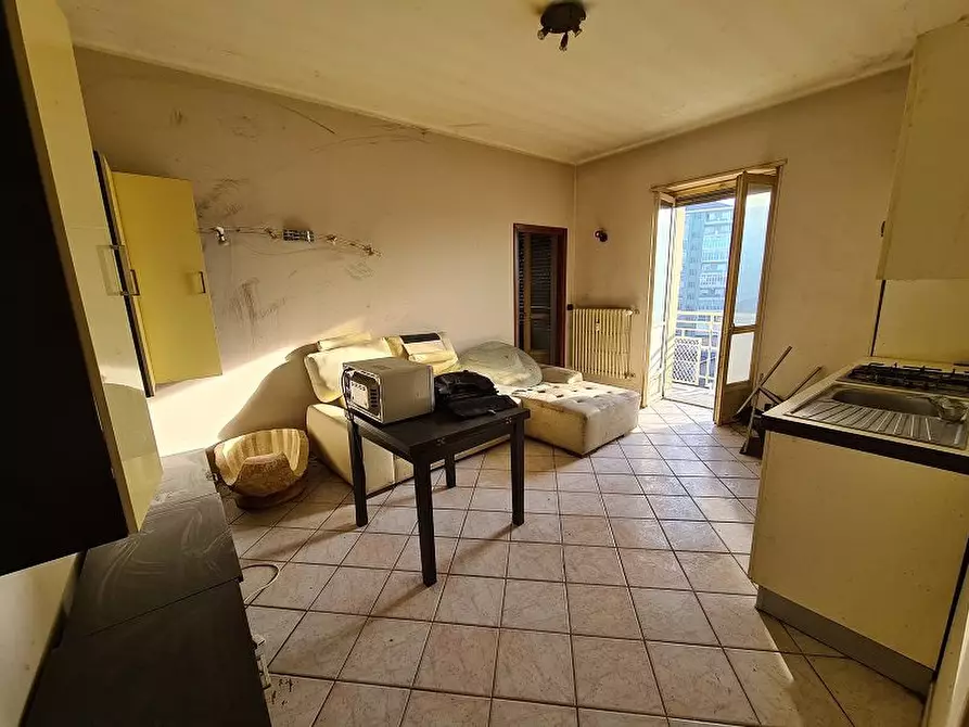 Immagine 6 di Appartamento in vendita  49 a Torino