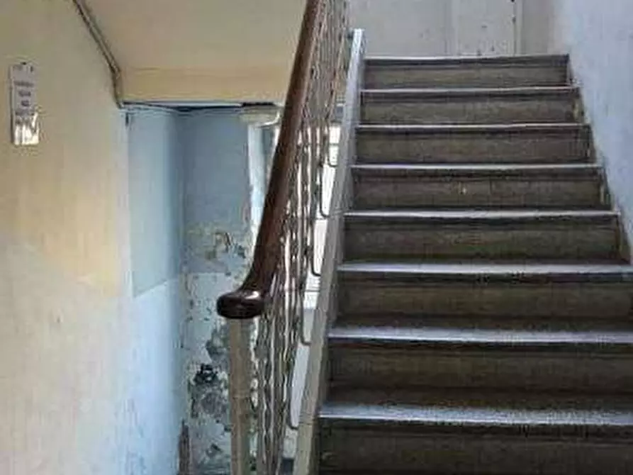 Immagine 5 di Appartamento in vendita  11 a Torino