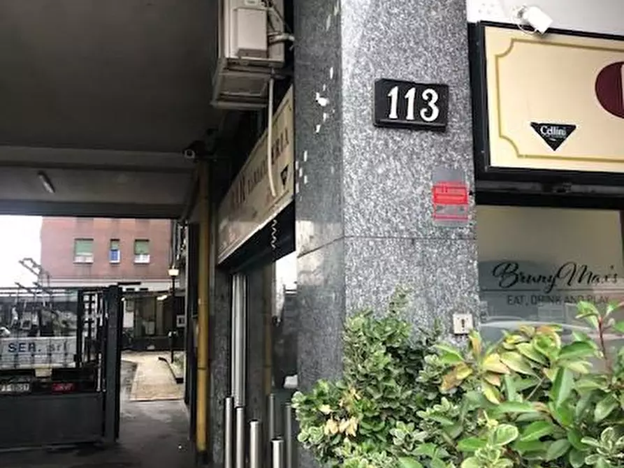 Immagine 6 di Appartamento in vendita  113 a Milano