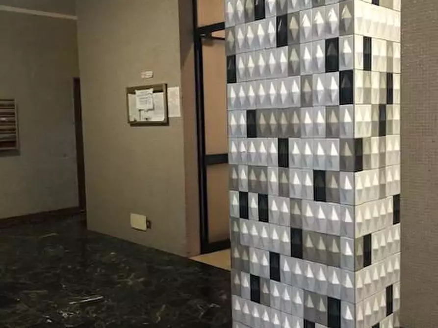 Immagine 8 di Appartamento in vendita  113 a Milano