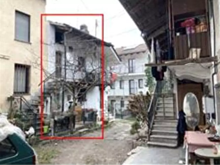 Immagine 2 di Appartamento in vendita  48 a Vaie