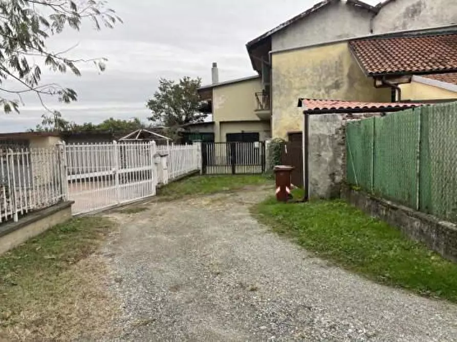 Immagine 5 di Appartamento in vendita  21 a Nole