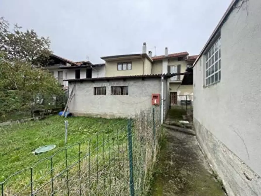 Immagine 10 di Appartamento in vendita  21 a Nole