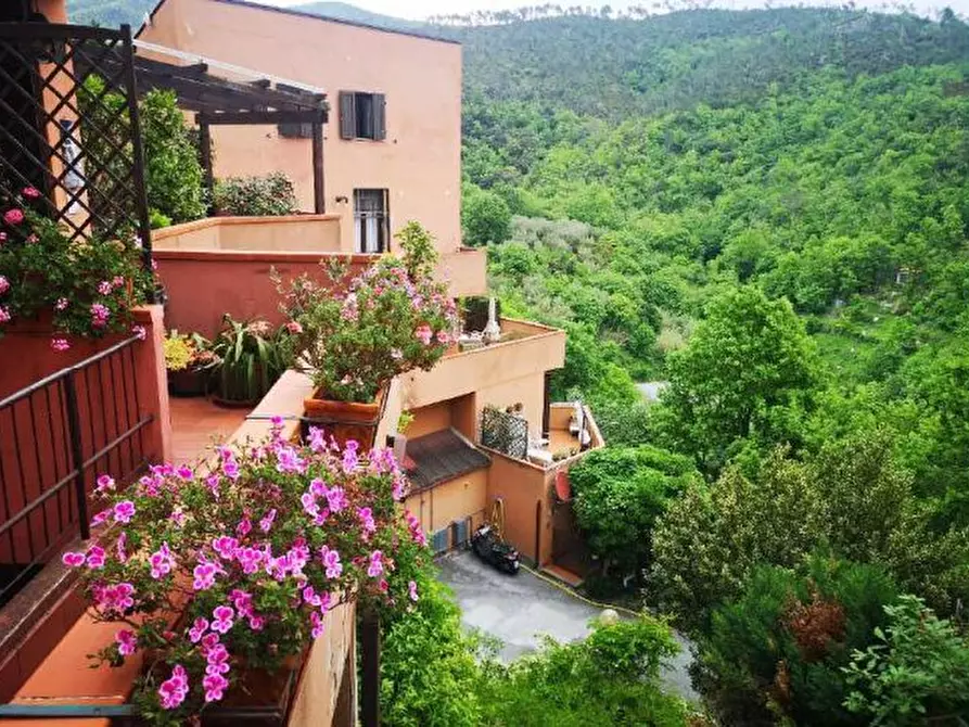 Immagine 4 di Appartamento in vendita  236/4 a Celle Ligure