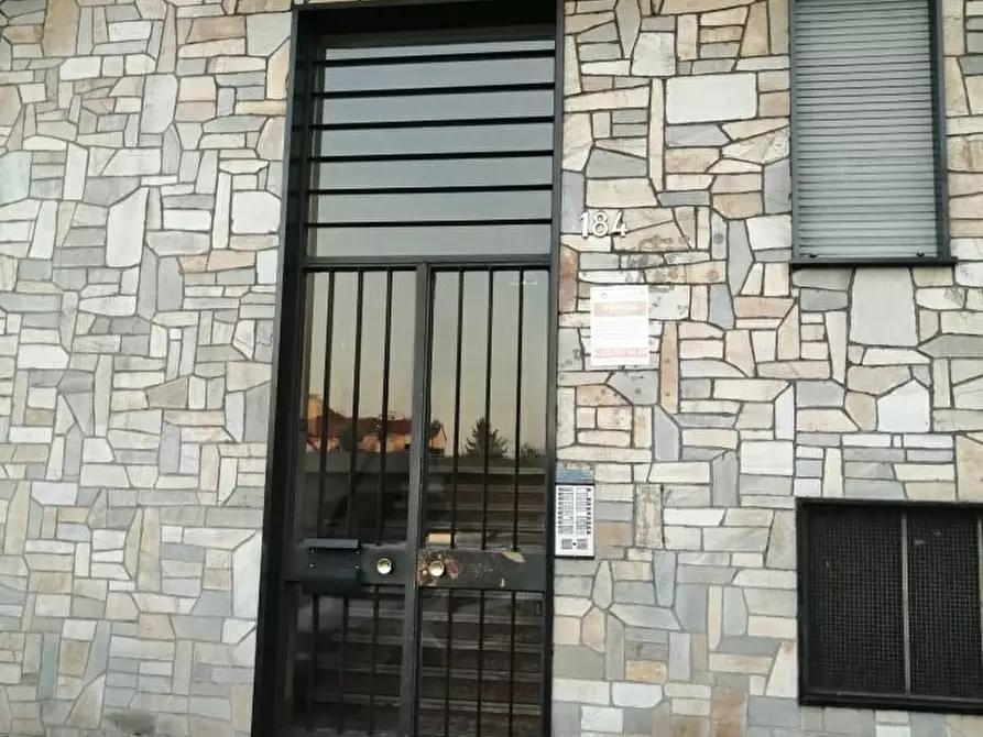 Immagine 3 di Appartamento in vendita  184 a Torino