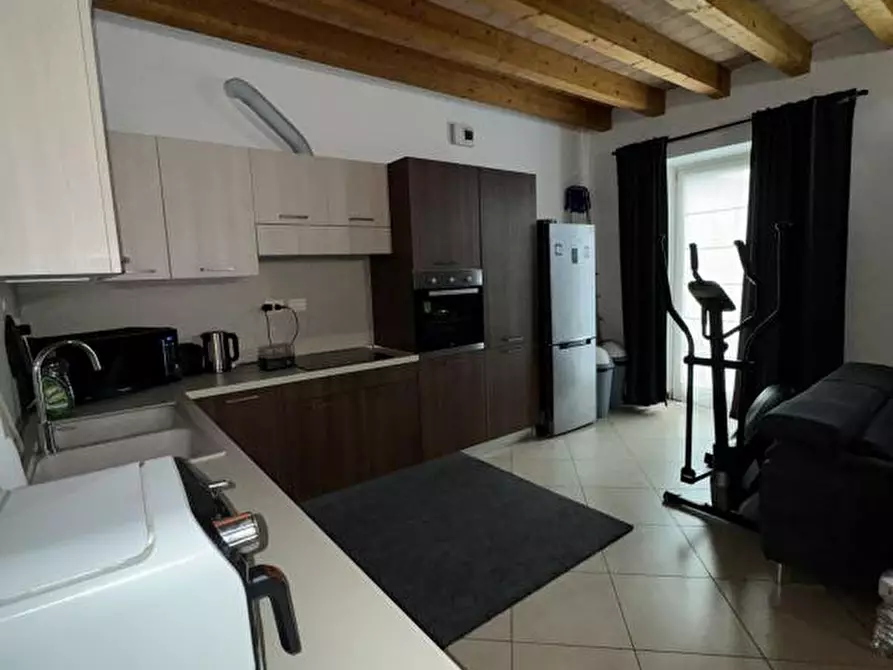 Immagine 7 di Appartamento in vendita  9-11-13-15 a Brugherio