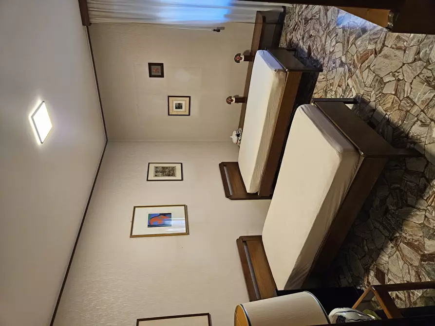 Immagine 9 di Appartamento in vendita  38 a Milano