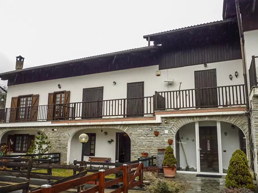 Immagine 2 di Appartamento in vendita  108/A a Oulx