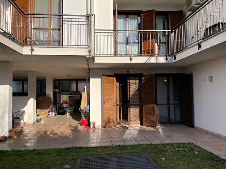 Immagine 5 di Appartamento in vendita  62 a Romano Canavese