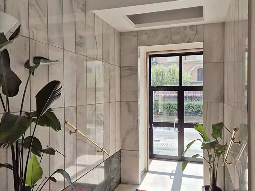 Immagine 6 di Appartamento in vendita  41 a Milano