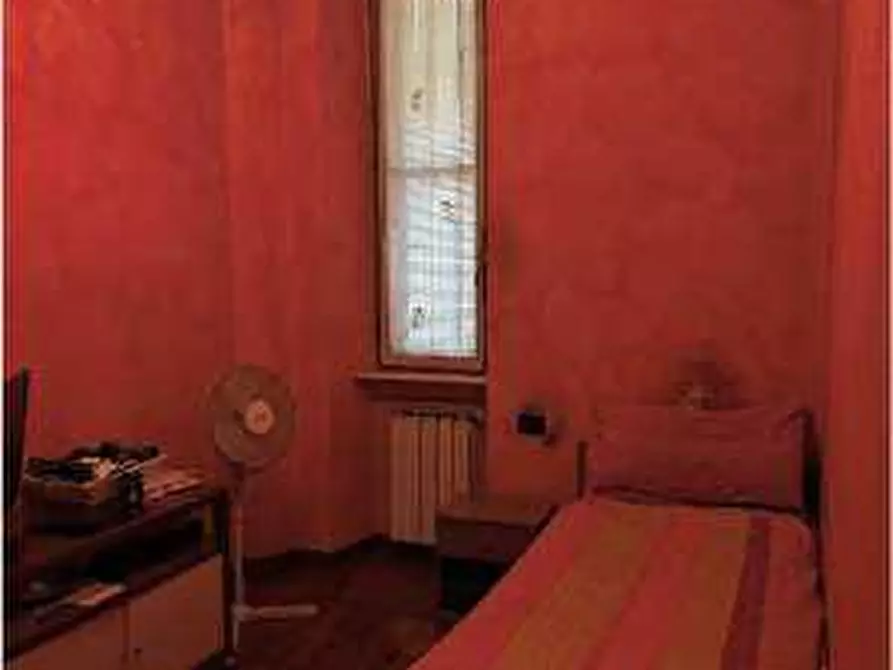 Immagine 9 di Appartamento in vendita  15 a Milano