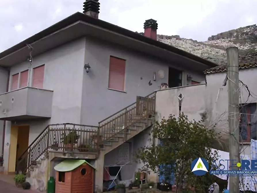 Immagine 1 di Azienda agricola in vendita  a Maenza