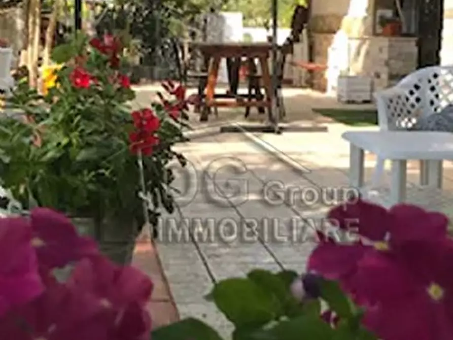 Immagine 5 di Villa in vendita  a Castellammare Del Golfo