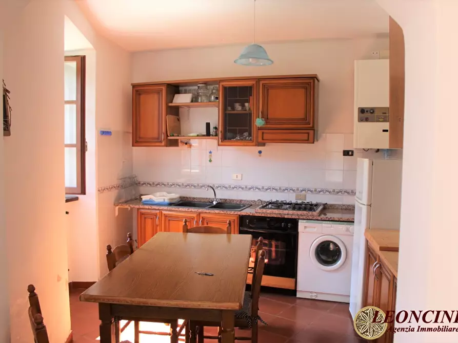 Immagine 8 di Rustico / casale in vendita  23 a Bagnone