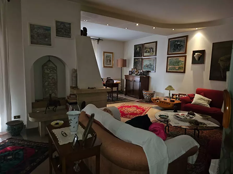 Immagine 9 di Villa in vendita  a Palermo