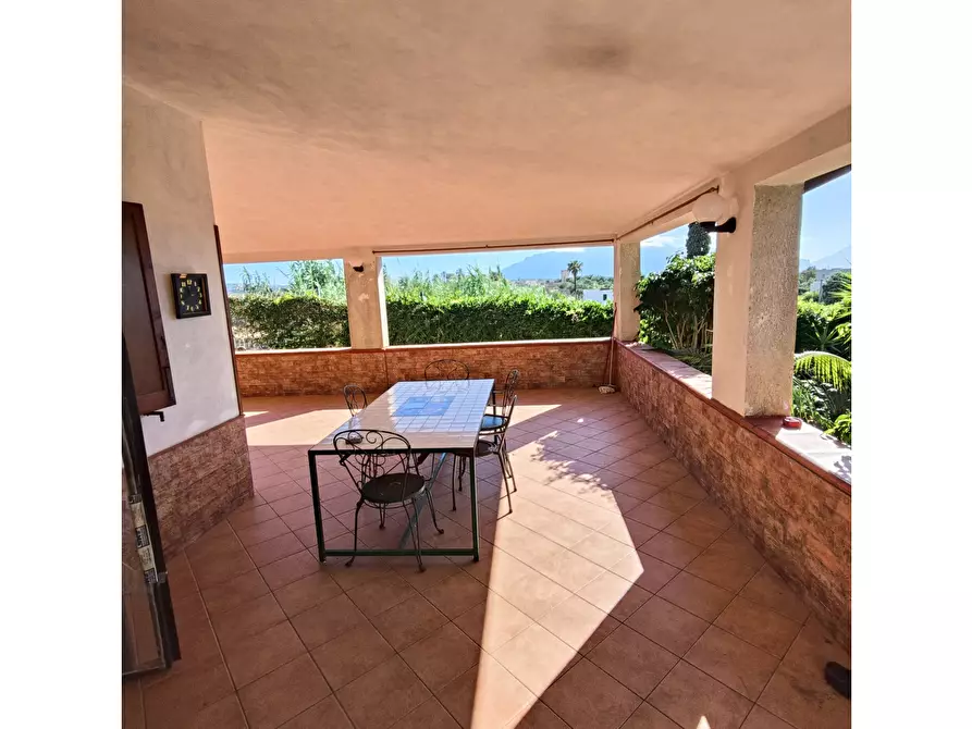 Immagine 5 di Villa in vendita  a Palermo