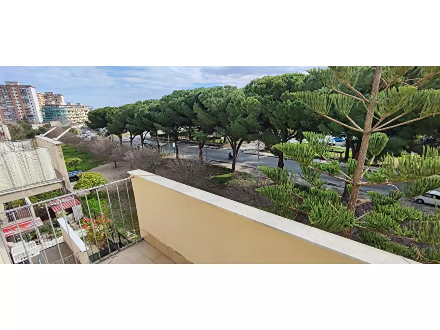 Immagine 10 di Appartamento in vendita  a Palermo