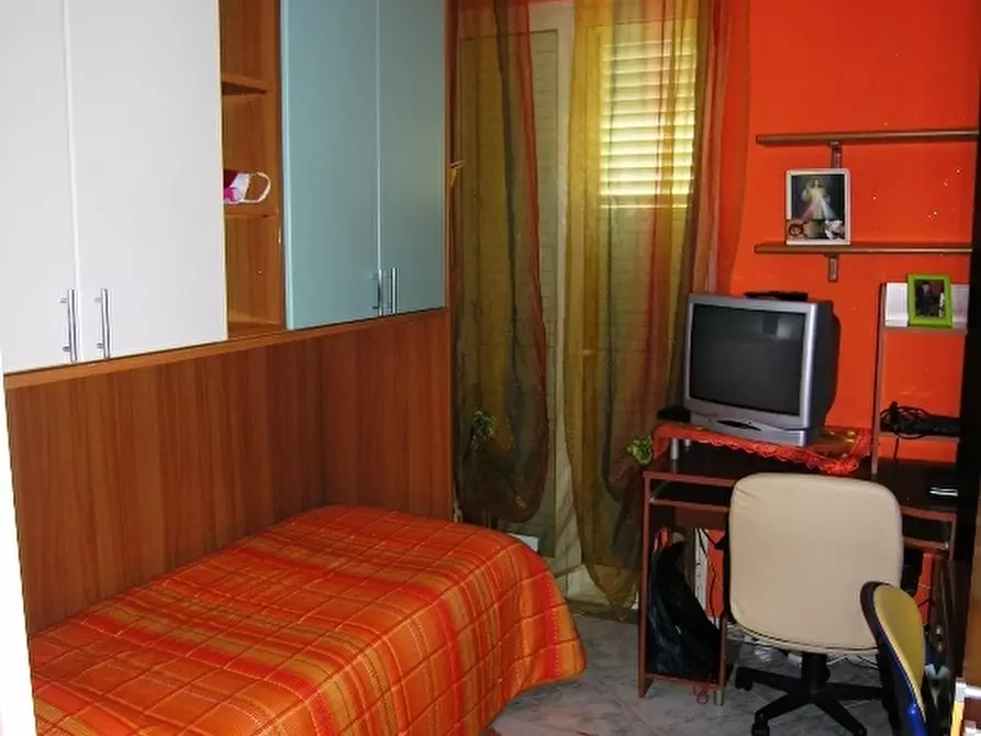 Immagine 10 di Appartamento in vendita  a Pachino