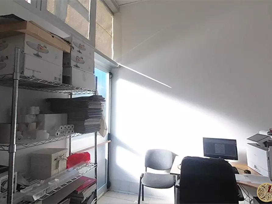 Immagine 7 di Capannone industriale in vendita  2 a Licciana Nardi