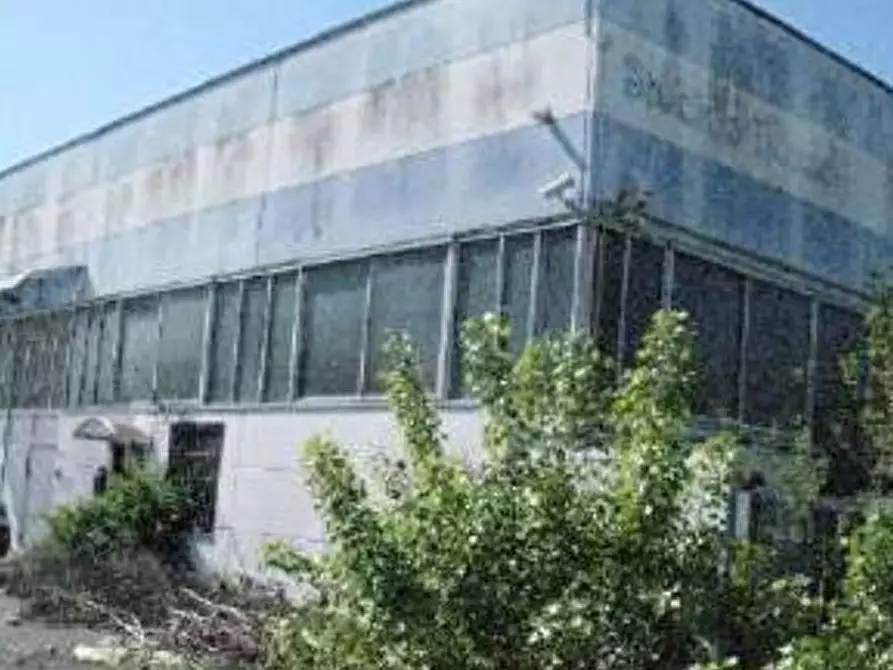 Immagine 1 di Capannone industriale in vendita  a Cusago