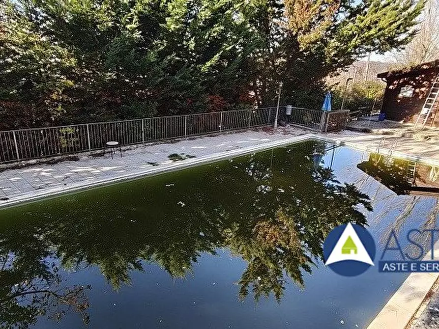 Immagine 8 di Capannone industriale in vendita  42 a Nocera Umbra