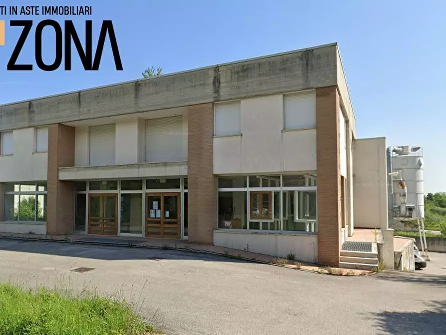 ufficio in vendita ad Isola del Gran Sasso d'Italia