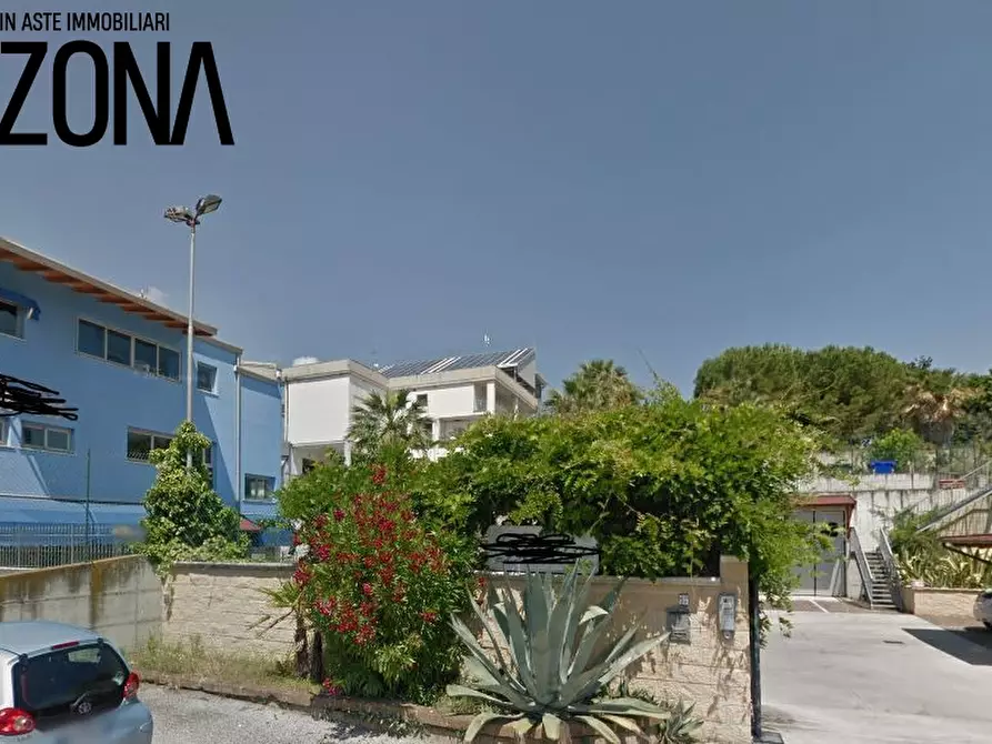 locale di sgombero in vendita a Corropoli in zona Gabbiano