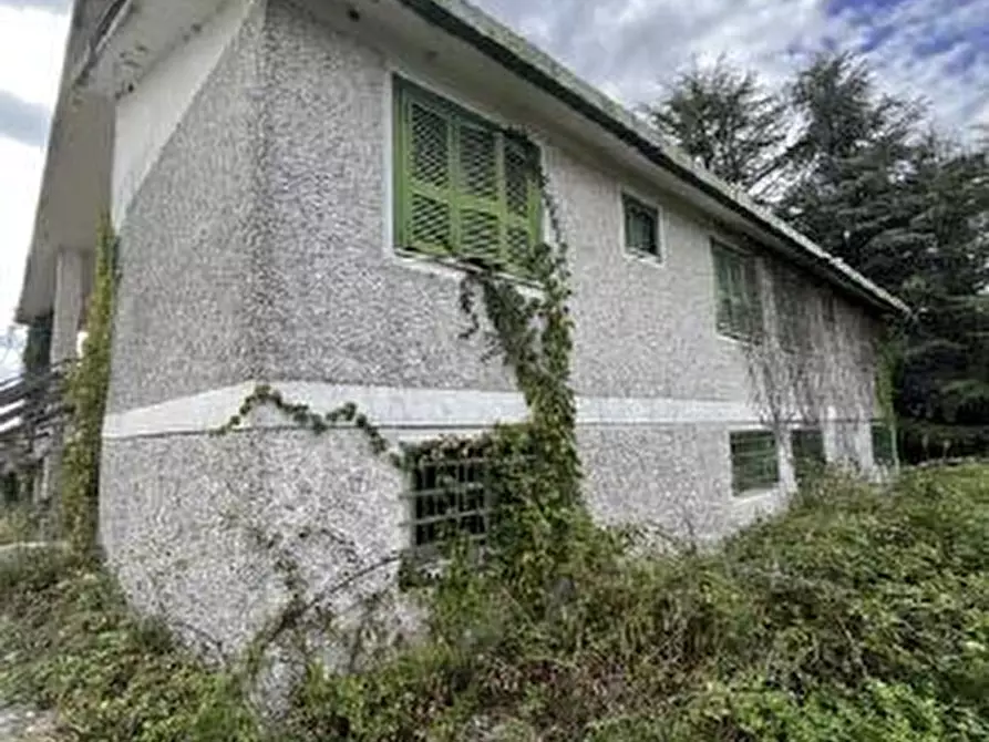 Immagine 1 di Casa indipendente in vendita  a Cori