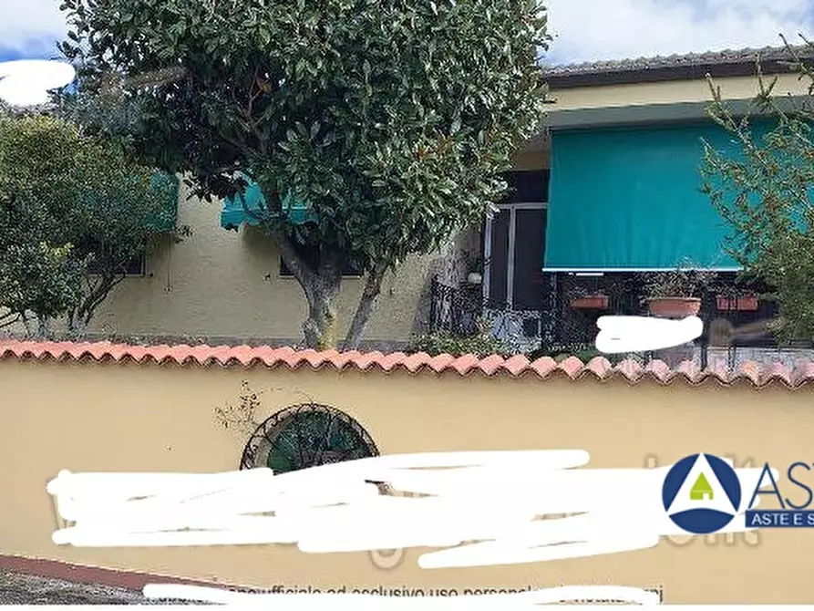 Immagine 1 di Casa indipendente in vendita  13 a Latina