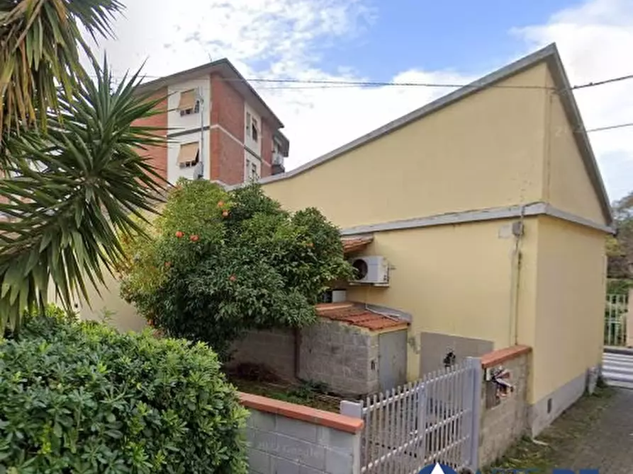 Immagine 1 di Casa indipendente in vendita  78 a Pisa