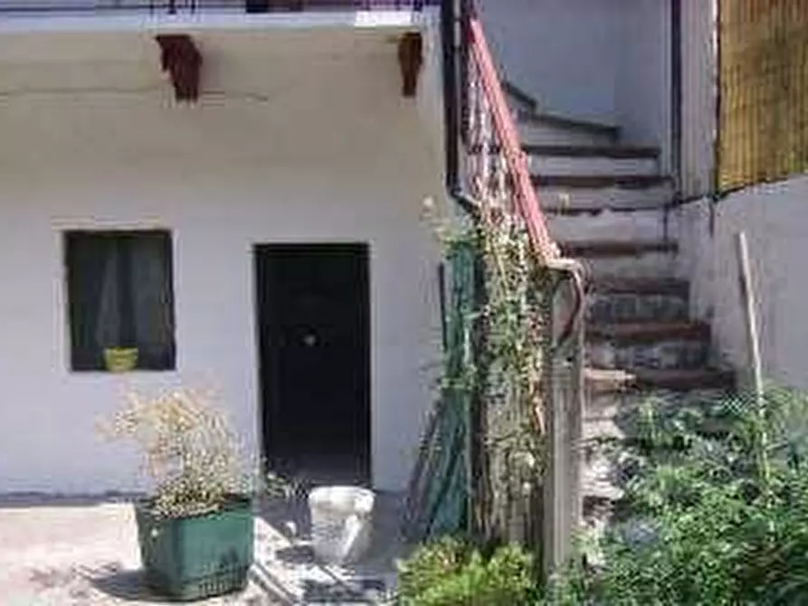 Immagine 6 di Villa in vendita  5 a Azeglio