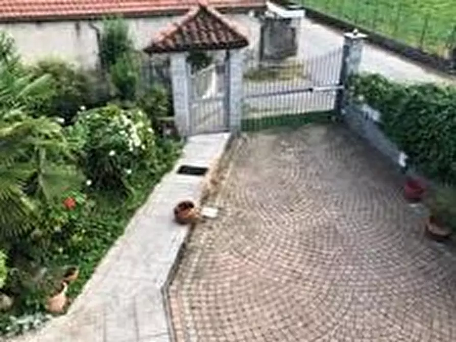 Immagine 6 di Villa in vendita  26 a Barbania