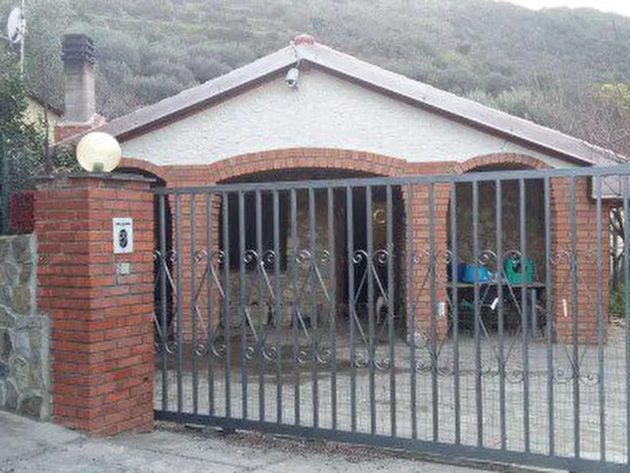 Immagine 2 di Appartamento in vendita  SNC a Taggia