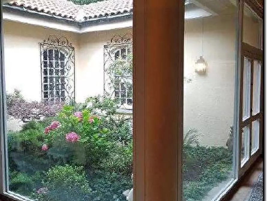 Immagine 10 di Villa in vendita  91 a Pecetto Torinese