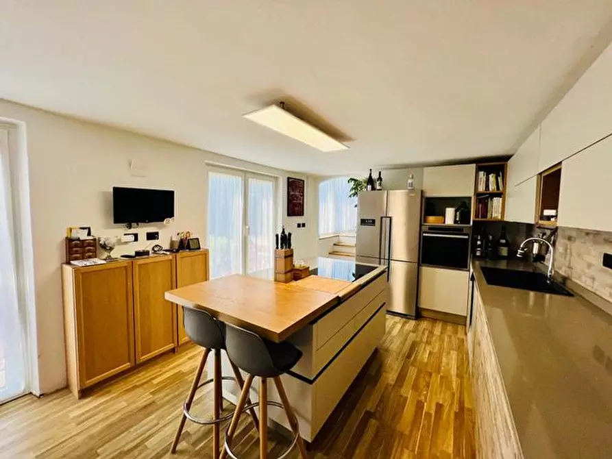 Immagine 5 di Villa in vendita  338 a Torino