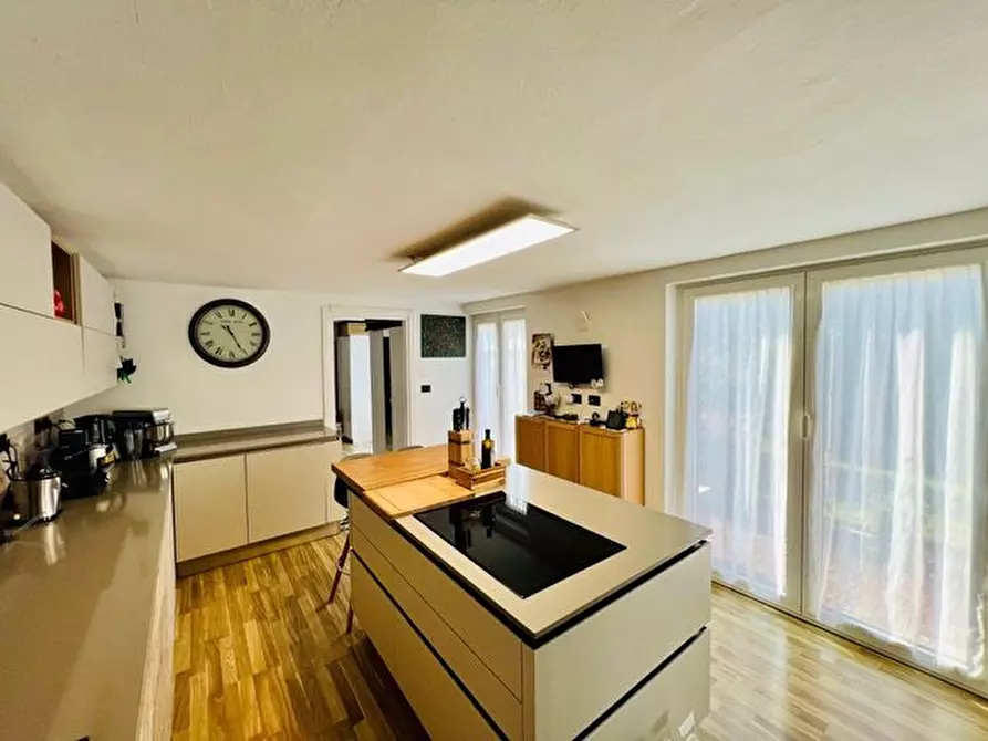 Immagine 6 di Villa in vendita  338 a Torino