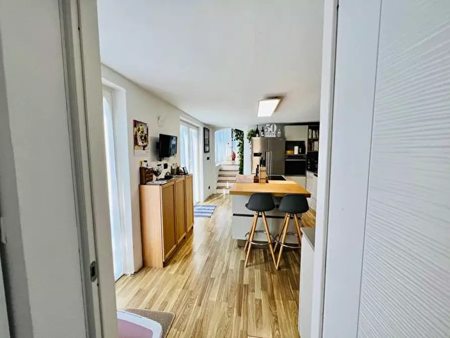 Immagine 7 di Villa in vendita  338 a Torino