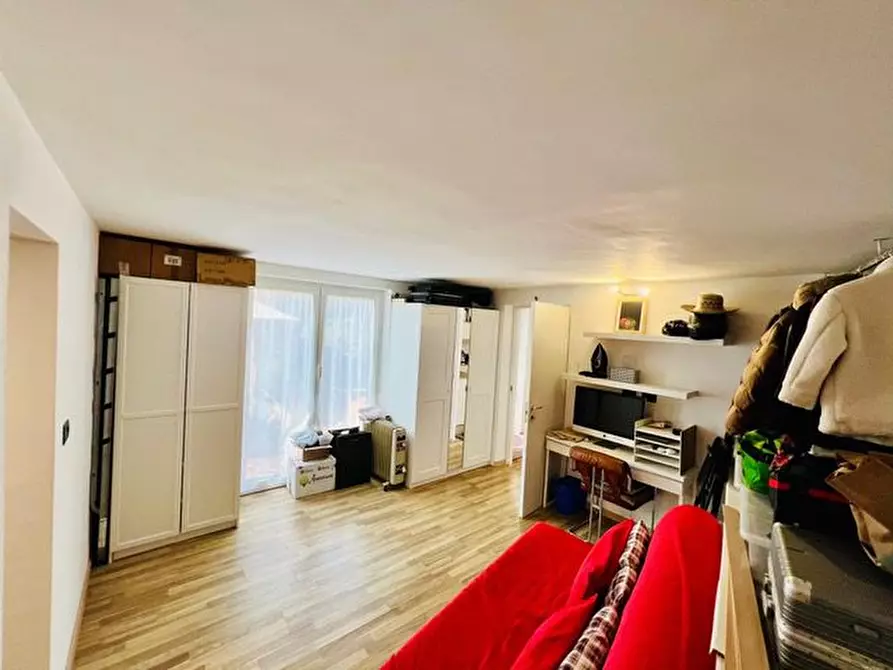 Immagine 8 di Villa in vendita  338 a Torino