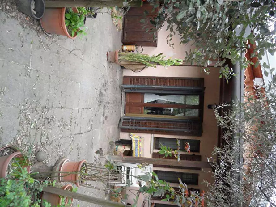 Immagine 6 di Casa semindipendente in vendita  2 a Milano