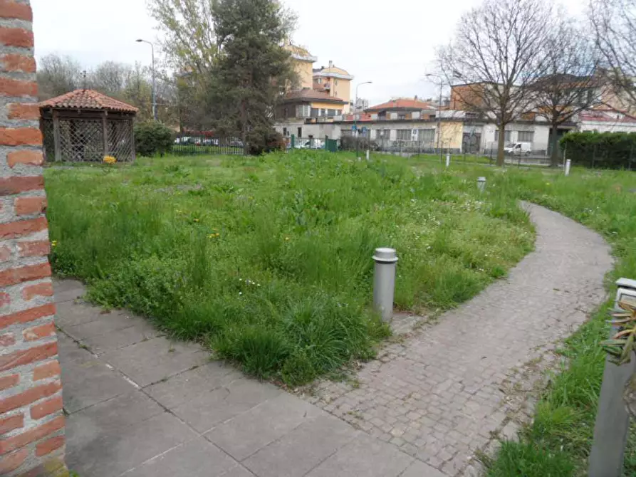 Immagine 9 di Casa semindipendente in vendita  2 a Milano