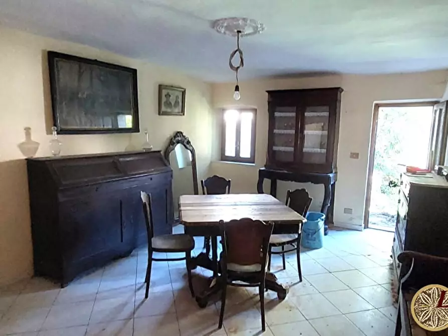 Immagine 5 di Rustico / casale in vendita  33 a Filattiera