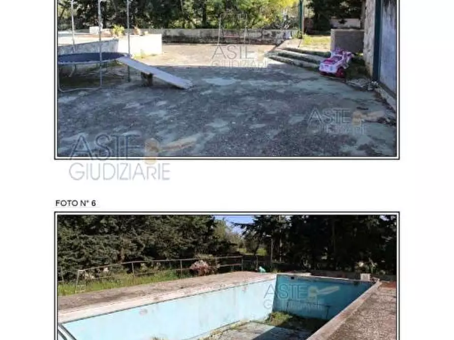 Immagine 3 di Villa in vendita  61 a Santeramo In Colle