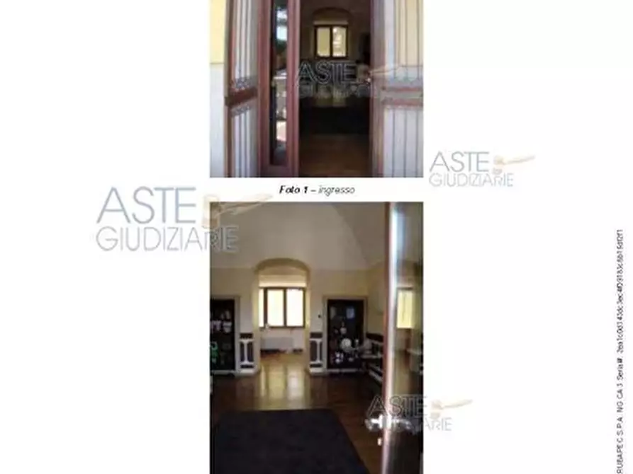 Immagine 9 di Villa in vendita  a Bari