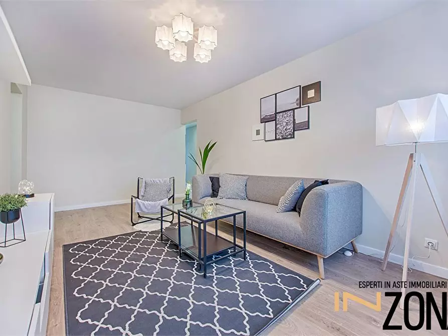 Immagine 4 di Villa in vendita  a Manfredonia