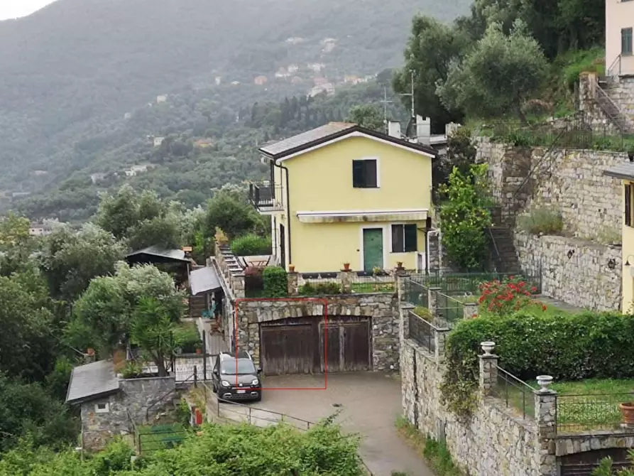 Immagine 2 di Villa in vendita  7 A a Rapallo