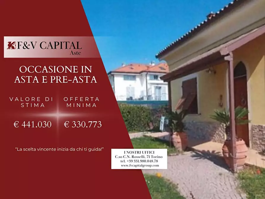 Immagine 1 di Villa in vendita  117 a Albenga