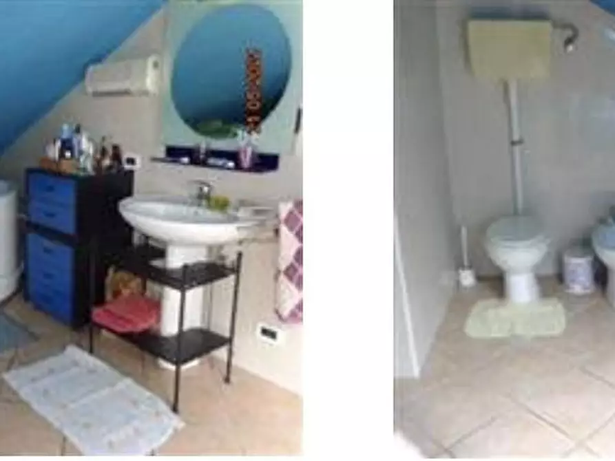 Immagine 8 di Villa in vendita  SNC a Albenga