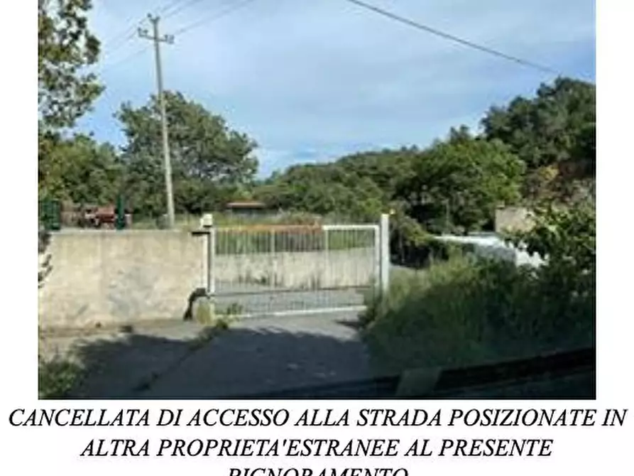 Immagine 6 di Villa in vendita  SNC a Albenga